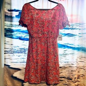 O’Neill Tie-Sleeve Dress